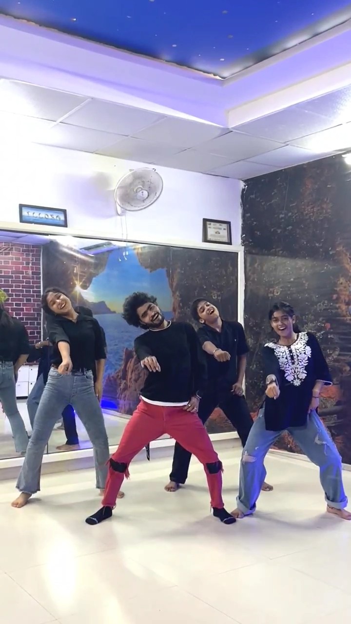 Hitman ??| Fateh| Sonu Sood \u0026 Yo Yo Honey Singh| #dance #shorts #hitman #youtubeshorts #shortvideo